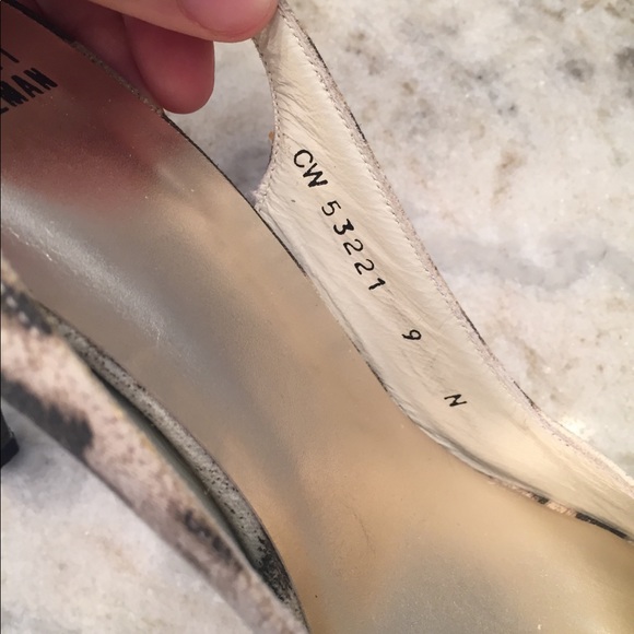 Stuart Weitzman Slingback Animal Peint Heels - Picture 6 of 7